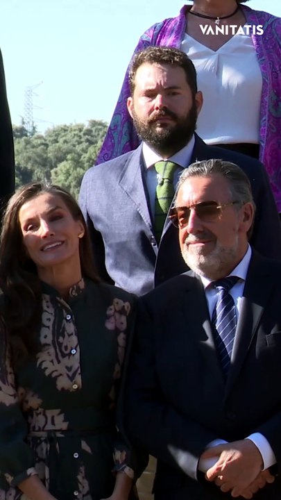 Durante la jornada de la mañana, la reina Letizia ha estado muy pendiente de Miguel Carballeda Piñeiro, presidente de la ONCE