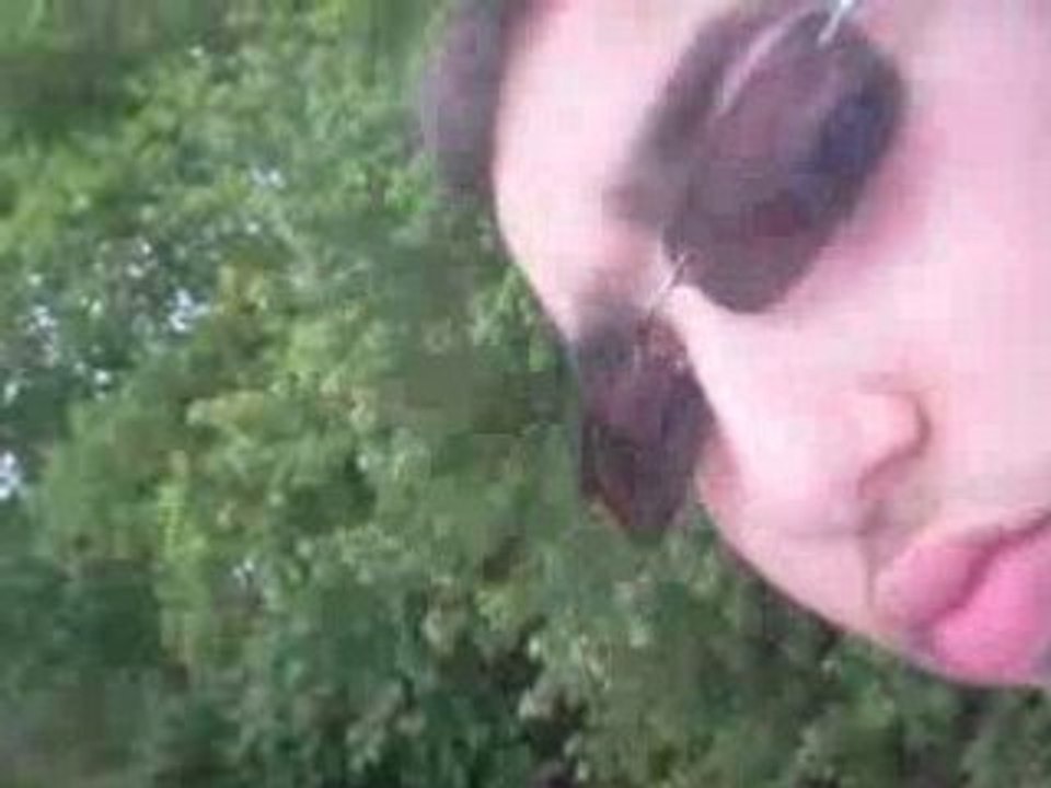 video djedi,yassin parc asterix