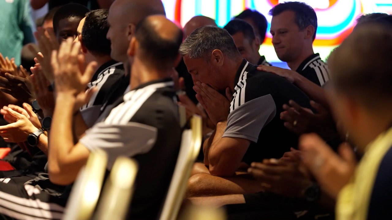 Emotionaler Moment: Vincic darf WM-Finale pfeifen