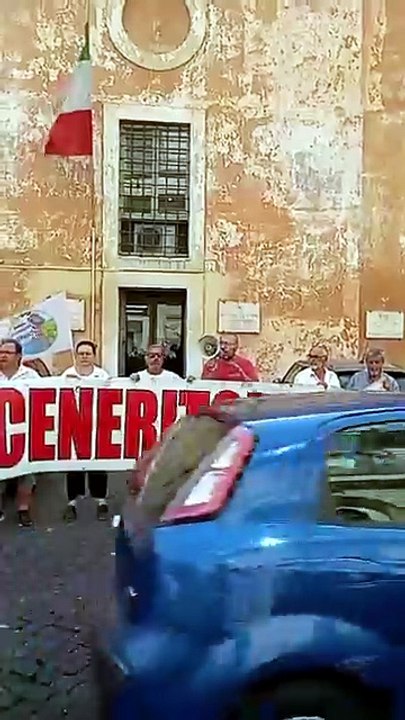 Diretta dal sit-in presso la Soprintendenza