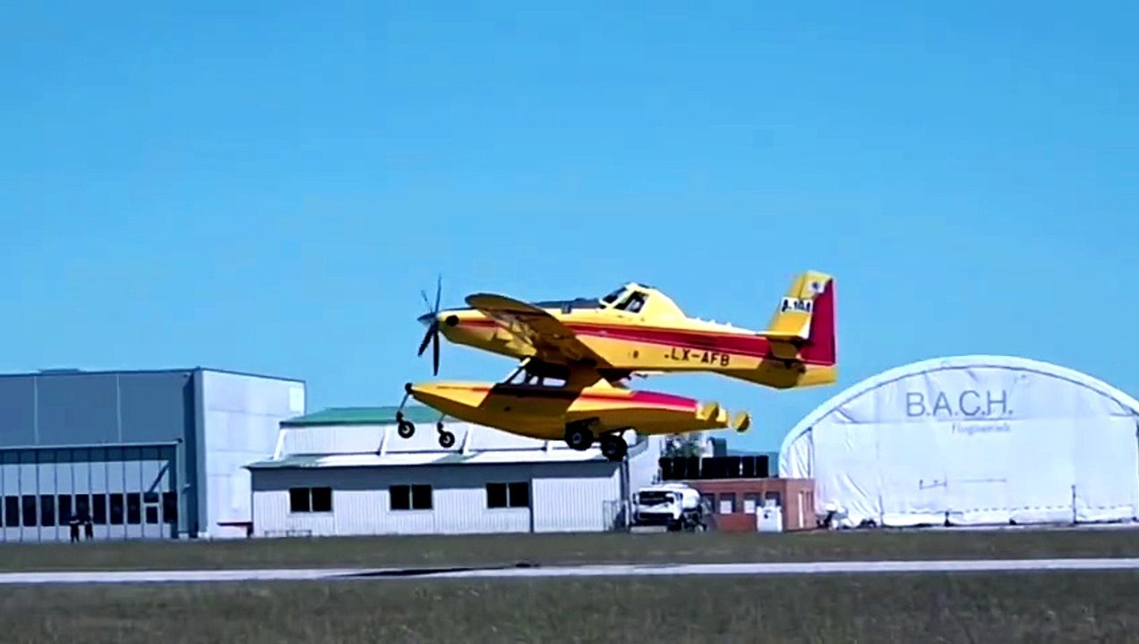 Air Tractor AT 802F Fire Boss