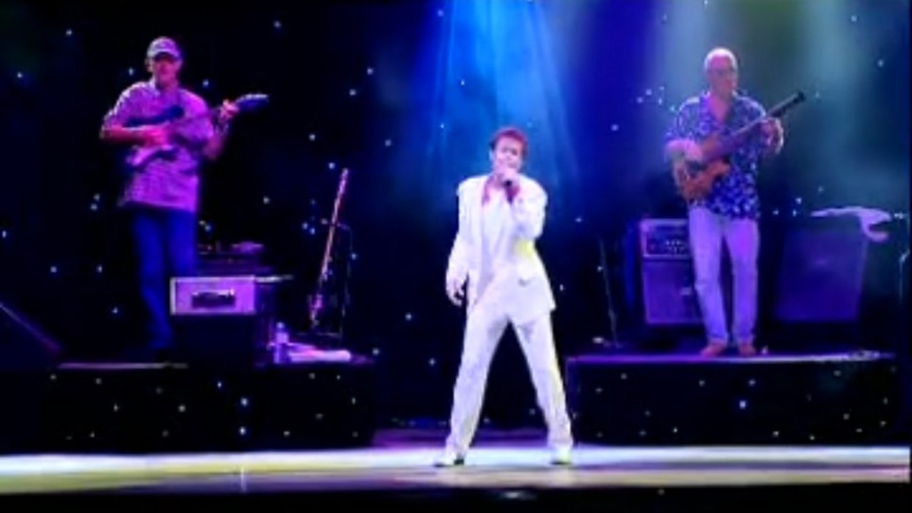 Cliff Richard's concert On The Beach
