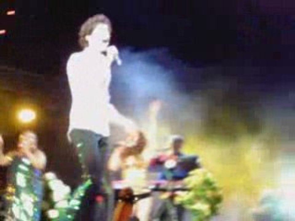 Mika Virgin Show Grace Kelly