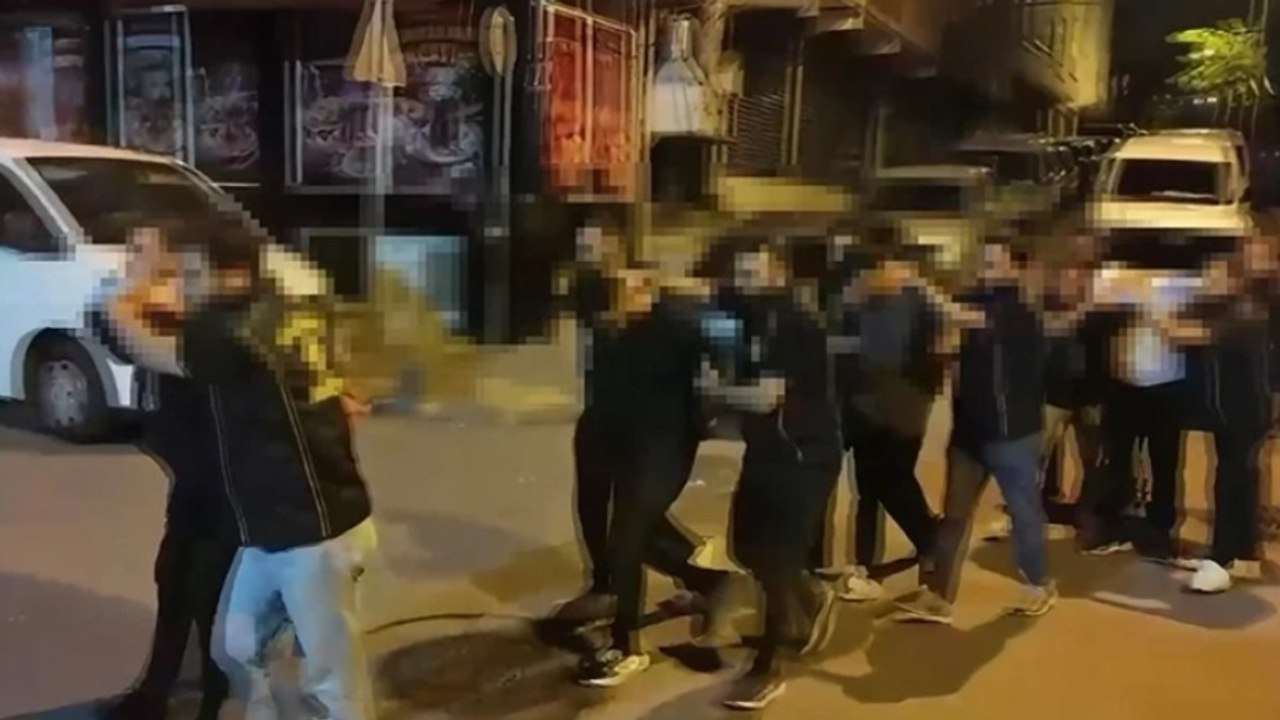 Bağcılar'da firari hükümlüleri fısıldaşmaları yaktı: "Yan dairedekileri de aldılar mı?"