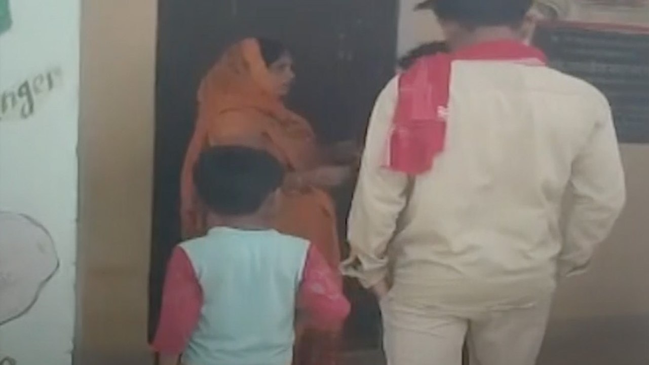 जौनपुर में छह वर्षीय छात्र क्लासरूम में डेढ़ घंटे तक फंसा रहा