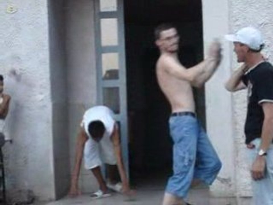 les gros bras