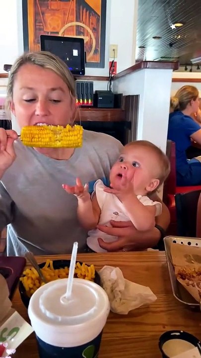 Cute baby viral video funny moment #Dailymotion #foryou #viralshort #best #cutebaby