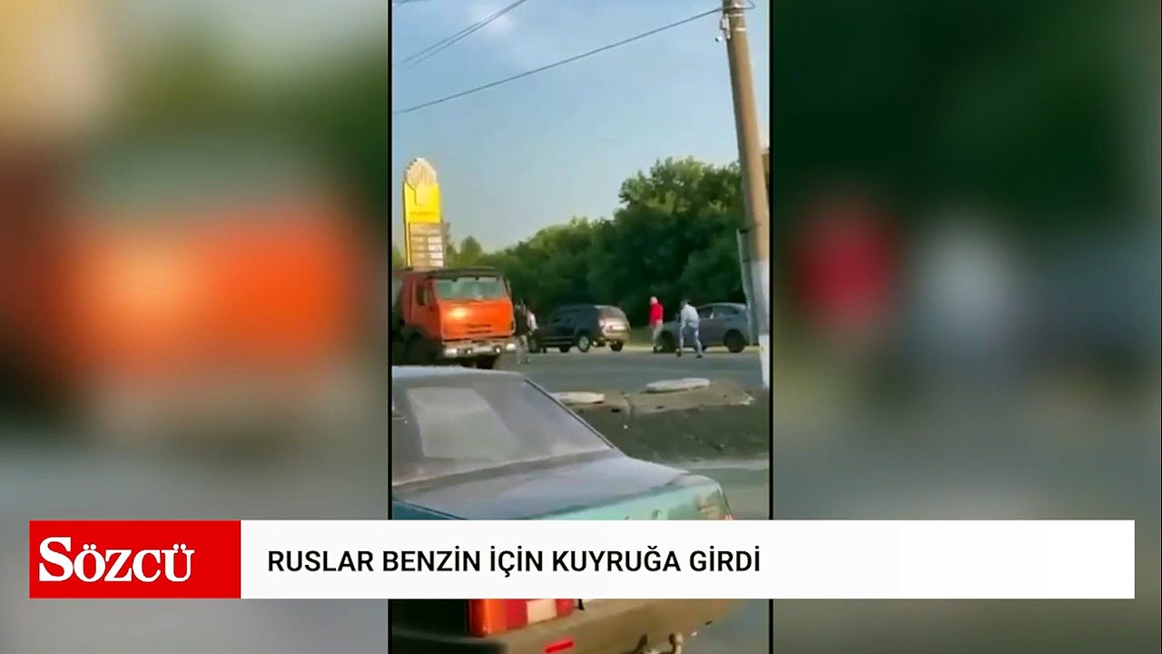 Ruslar benzin için kuyruğa girdi