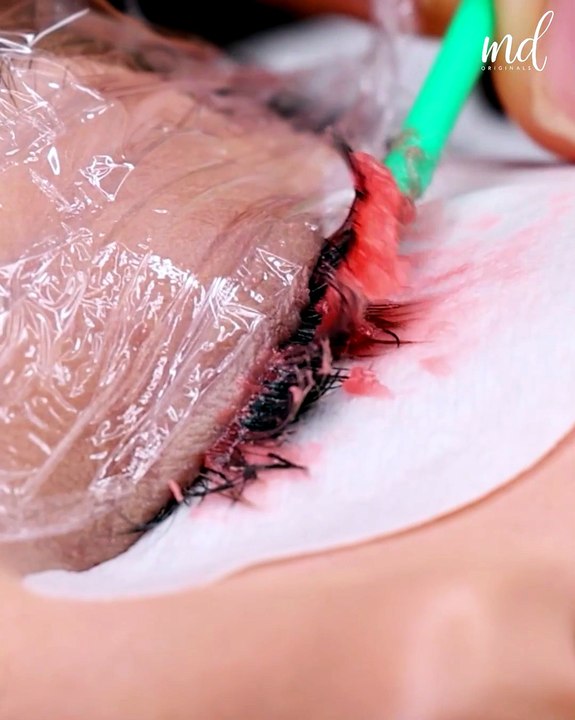 Satisfying eyelash extensions process!👁️