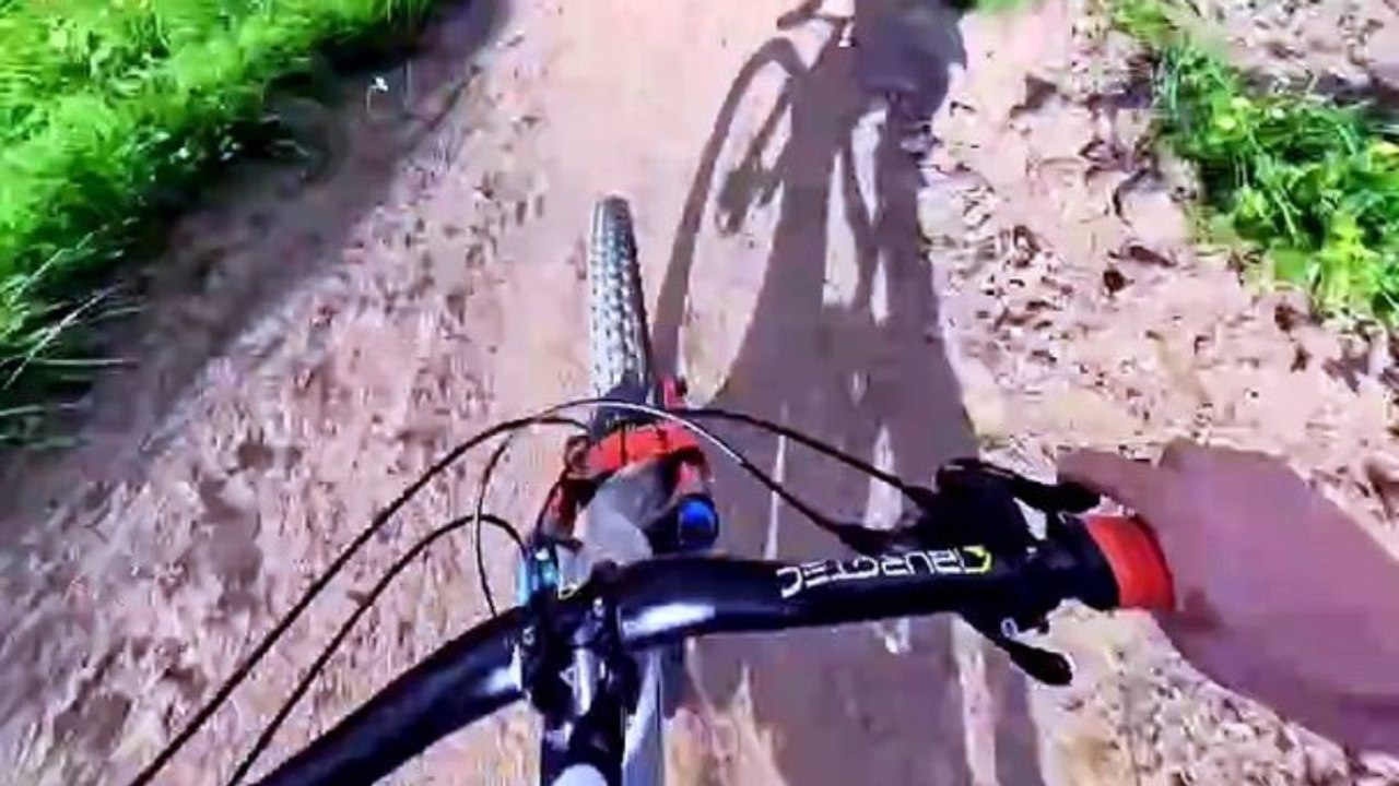 🔥 Le meilleur Bike Park des Alpes 🚀 Session VTT Descente 😱 #velo #vtt #enduromtb #mtb