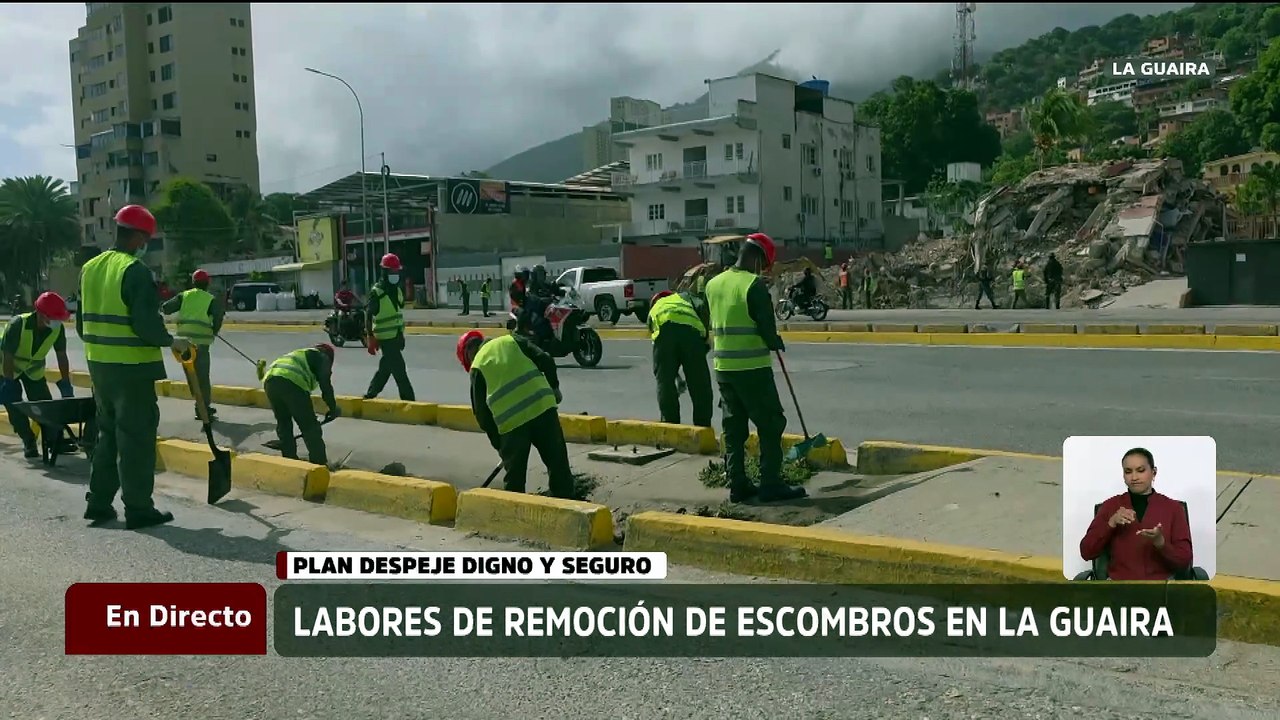 Mantienen despliegue de maquinaria y cuadrillas para el despeje de escombros en La Guaira