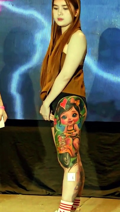 Pesona gadis tato