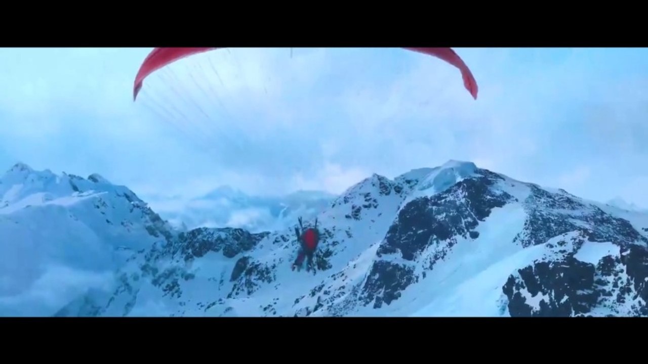 Wings Over Everest - paragliding over a mountain range