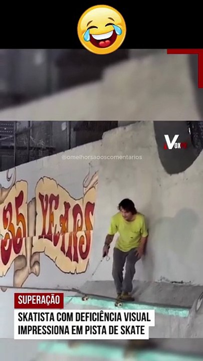 Skatista com deficiência visual impressiona em pista de skate. 🛹🛹🛹🛹👨‍🦯👨‍🦯👨‍🦯👨‍🦯🚑🚑🚑🚑