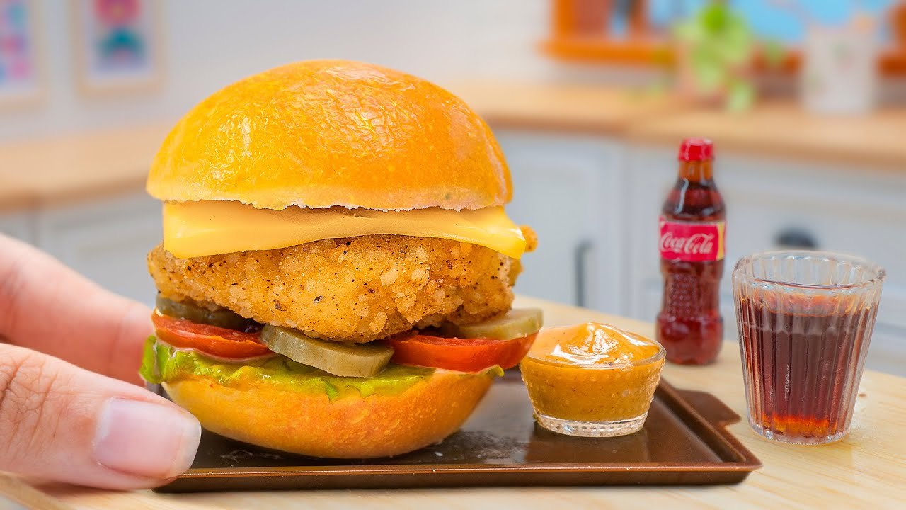 🍔Satisfying Make Cheapest Burger In The World but SUPER DELICIOUS! ASMR Cooking in Miniature Kitchen