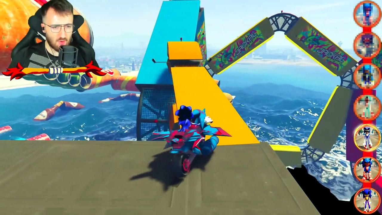 Mejorando a SONIC.EXE en el MAS GRANDE en GTA 5 !! (Shin Sonic mod)