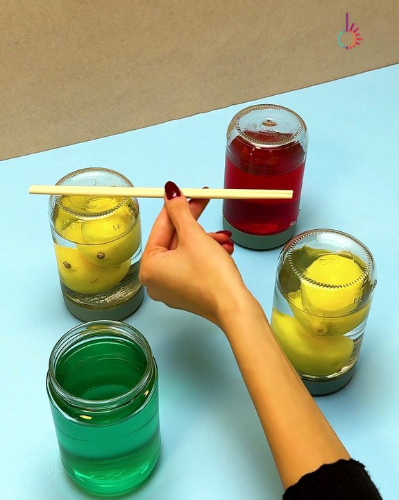 Balancing liquids with this weighty experiment ⚖️  🧪