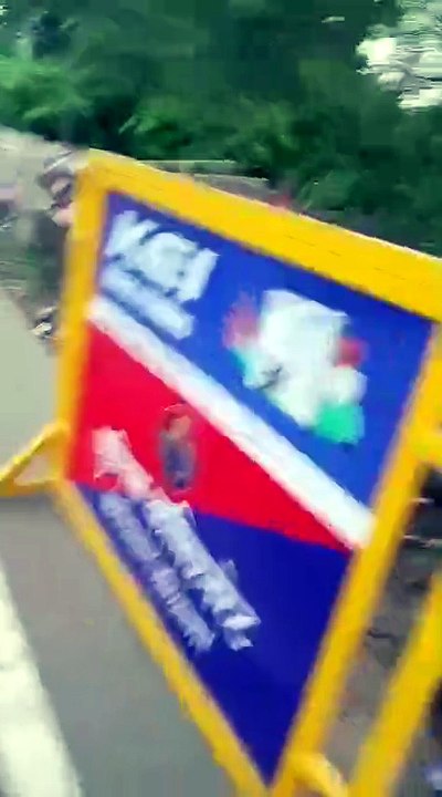 जींद वालो मोदी आया विकास नजर आया और उसके जाते ही विकास अपने साथ ले गया । जो ईटे रास्ता बनाने में लगाई थी उसके जाते ही ईटे भी मोदी साहब के साथ ही चलि गई।  यो है जींद का विकास।