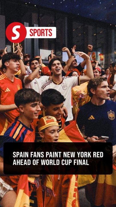 New York painted red as fans cheer Spain on ahead of World Cup final against Argentina
