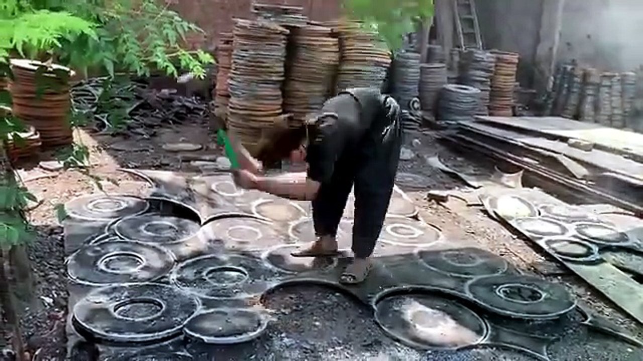 How Heavy Duty Truck Tyre Rim Plate Are Made From Old Ships Sheets __ Repairing of Broken Tyre Rim _