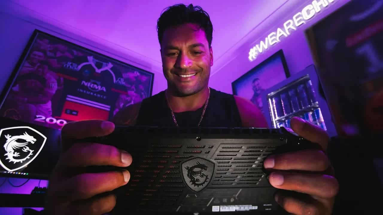 Alex Glenn Takes Gaming Anywhere with MSI Claw A1M | Ultimate Performance & Portability