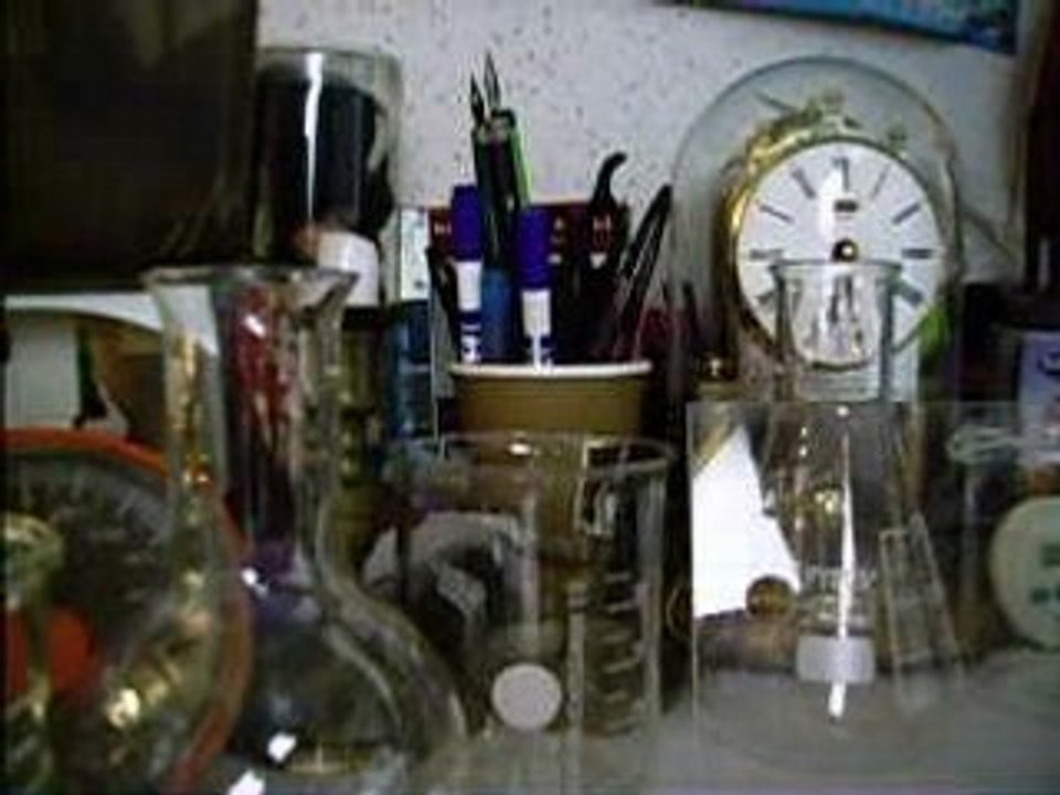 Lignes de forces magnétiques aimant en O