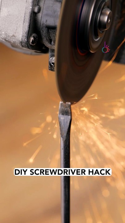 This screwdriver trick pulls nails fast