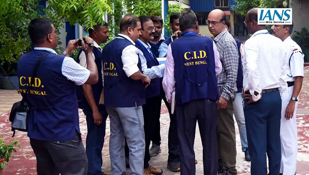 CID ने संदिग्ध महिला को पकड़ा, बैग से जो निकला, सब हैरान रह गए...