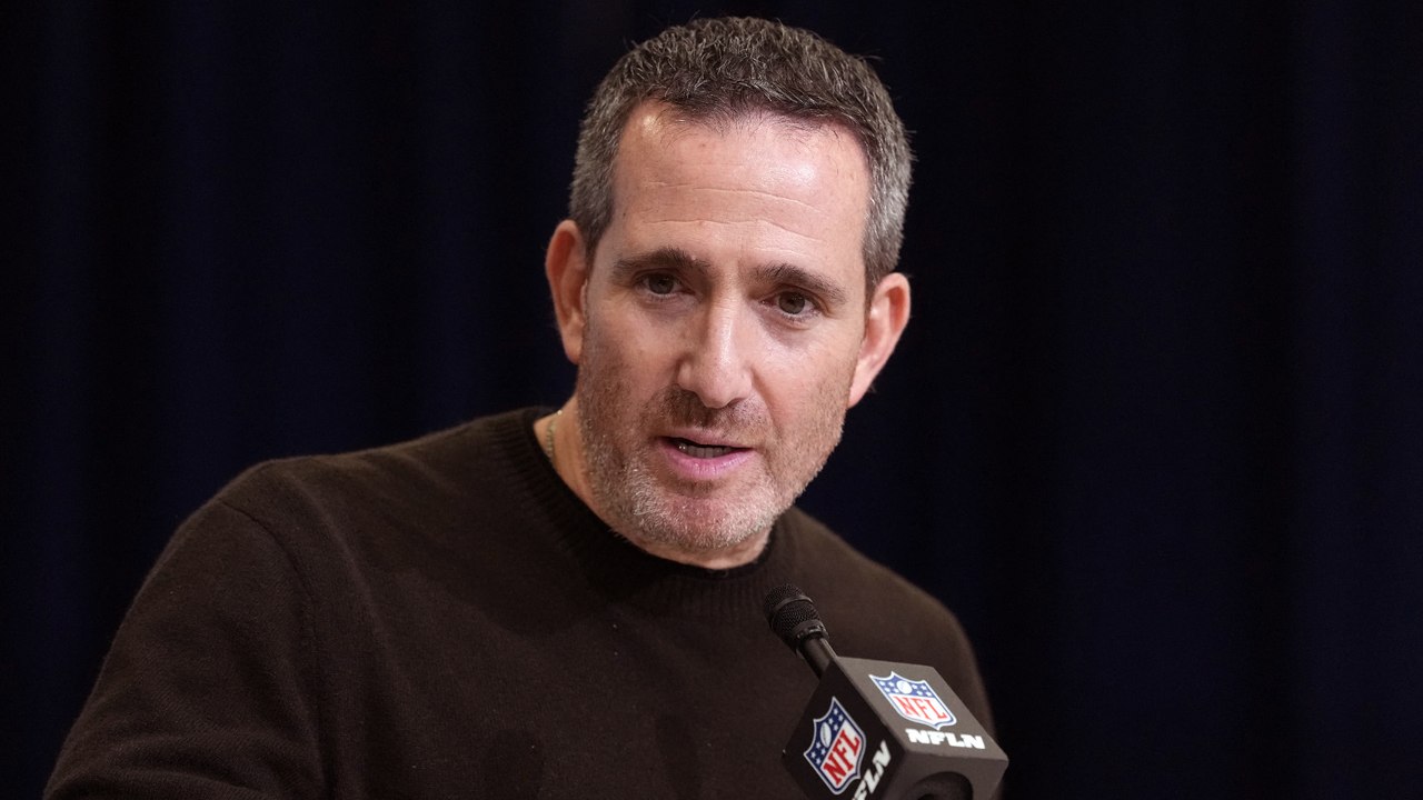 Who's the Best NFL GM: John Schneider or Howie Roseman?