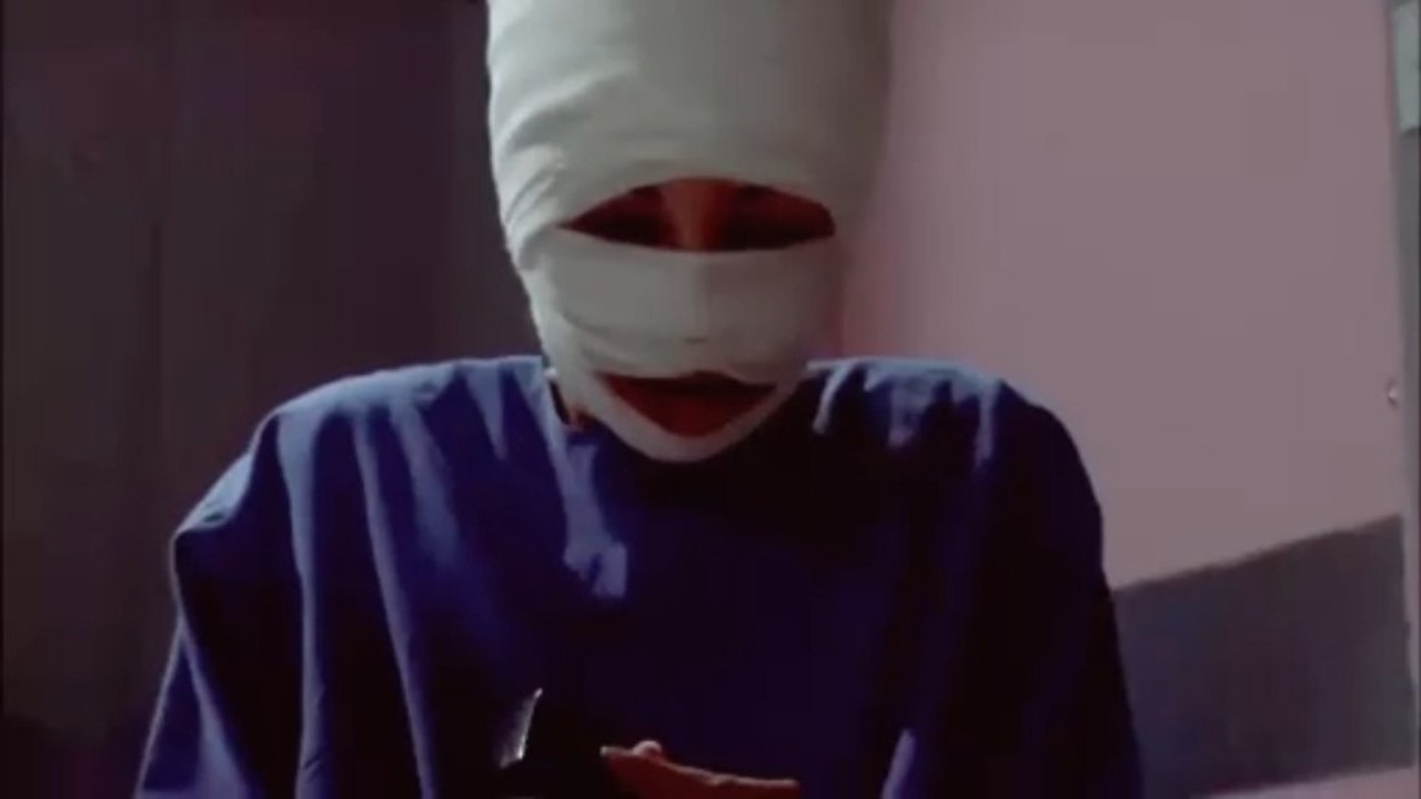 Rubí Gets Disfigured (Telenovela Rubí 2004 vs. 2020)