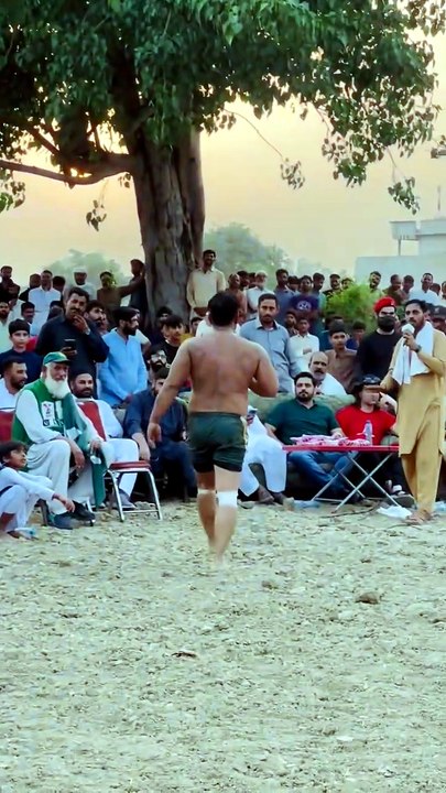 Kabaddi Match Highlights | Amazing Tackles & Su...