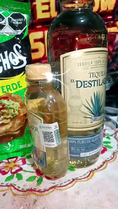 tequila destilador me regala una pacha viernes botanero entre botanas y bebidas tostachos Barcel