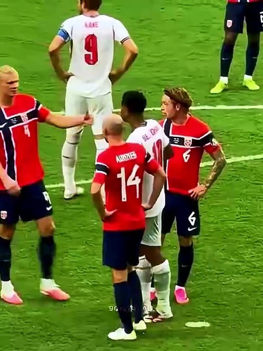 Friendship Jude Bellingham & Erling Haaland ❤ #footballshorts #judebellingham #erlinghaaland