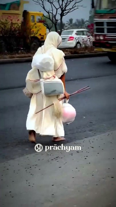 हम कभी सच में खुश क्यों नहीं होते?