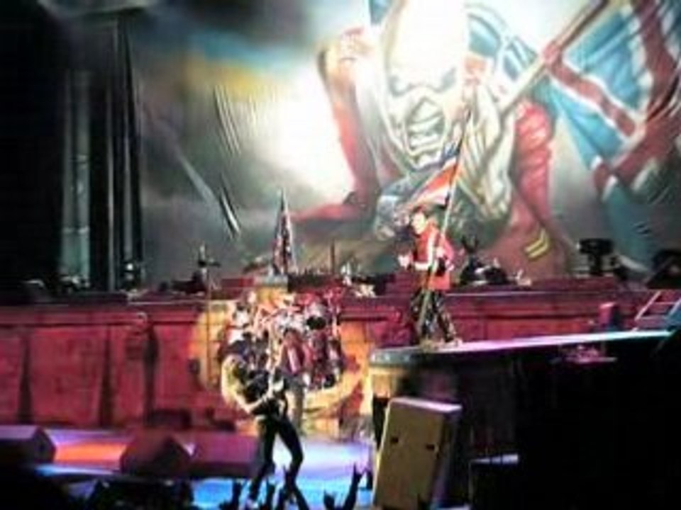 Iron Maiden.The Trooper.Bercy.Somewhere back in time.1/7/08