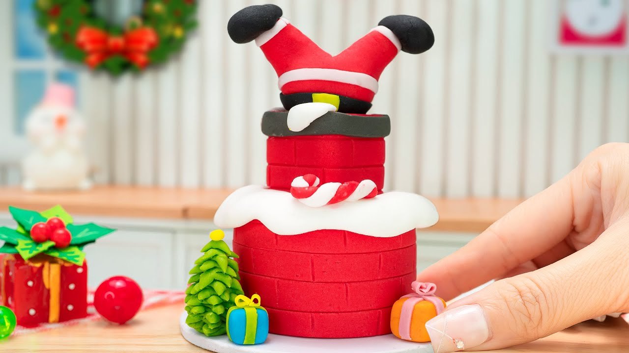 BEST Christmas Gift Idea for Family 🎁🎅 Sweet Miniature Christmas Fondant Cake by Mini Yummy