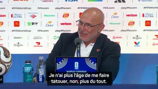 Espagne - Luis de la Fuente rappelle à ses joueurs qu’ils doivent se faire tatouer son visage !