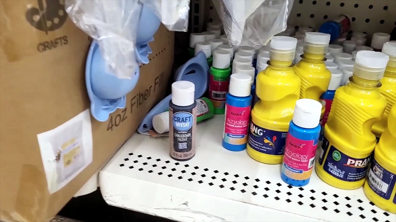 Put a Dollar Store tray on your couch - this storage idea is BRILLIANT!
