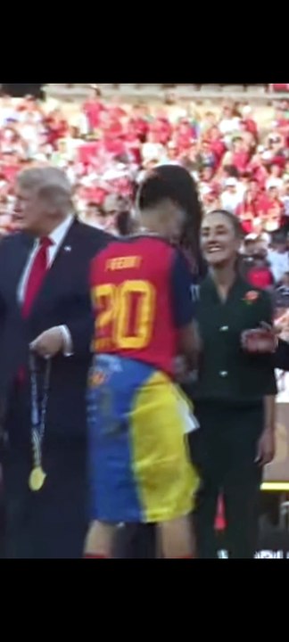 Trump Presented Medals To The Spain Fifa Team.