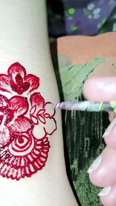 Simple Mehandi design