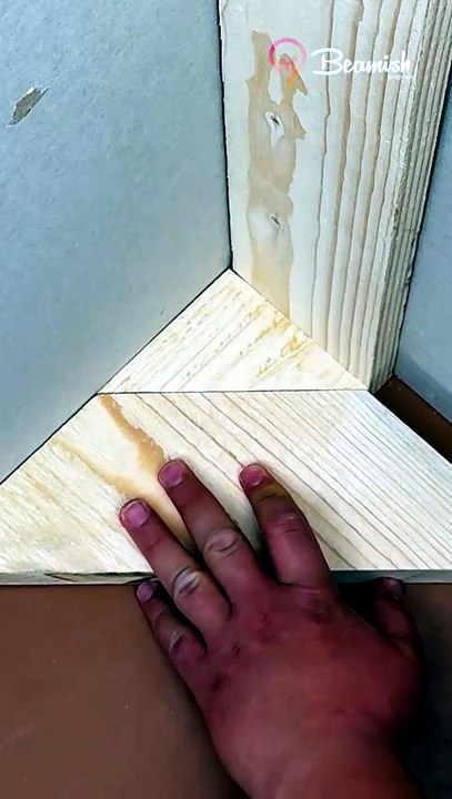 How to Measure Angles in Wood