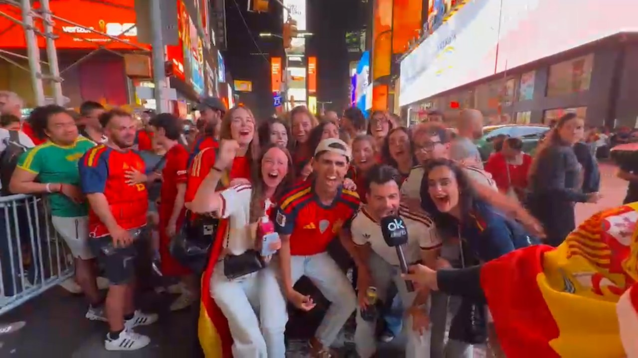 Nueva York también es español: locura en Times Square celebrando el Mundial