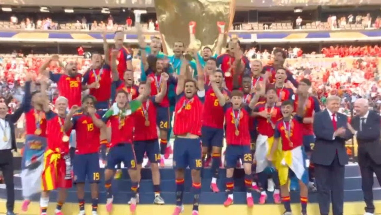 Trump asked to step aside by Spain captain at World Cup trophy lift