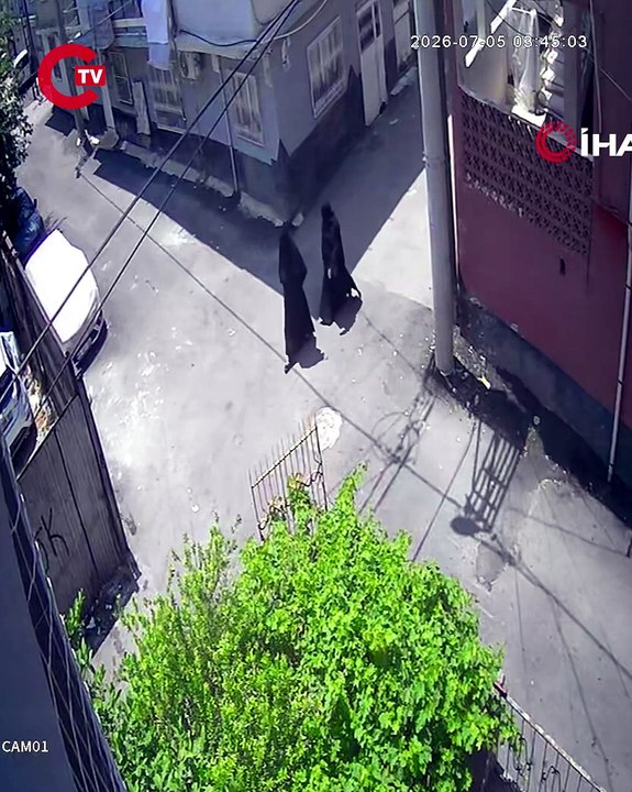 Çarşaf giyip keşif yaptılar, 40 dakikada servet çaldılar