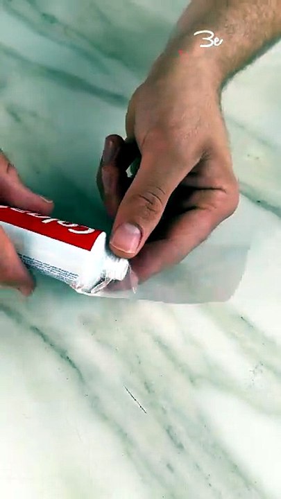 Toothpaste Trick for Your Smartphone