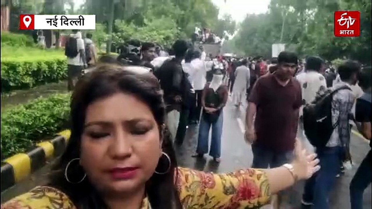 संसद का मॉनसून सत्र: विपक्ष के लगातार हंगामे के बीच लोकसभा की कार्रवाई छठी बार स्थगित, सदन दोपहर 3 बजे फिर से शुरू होगा