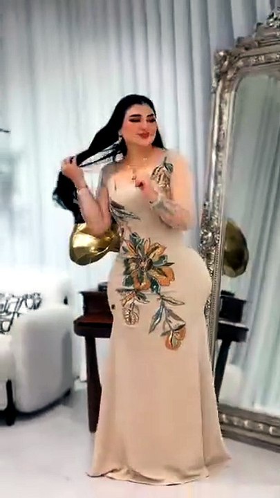 فساتين روفال