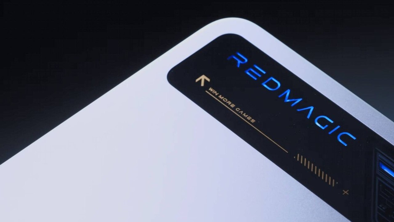 Die hersteller des schnellsten gaming-handys haben jetzt ein neues tablet mit flüssigkühlung vorgestellt