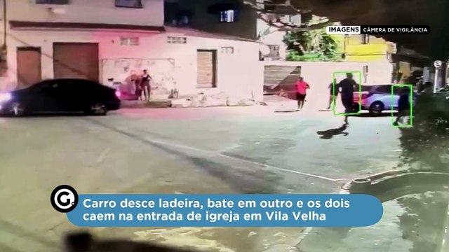 Carros caem na entrada de igreja após acidente em Vila Velha