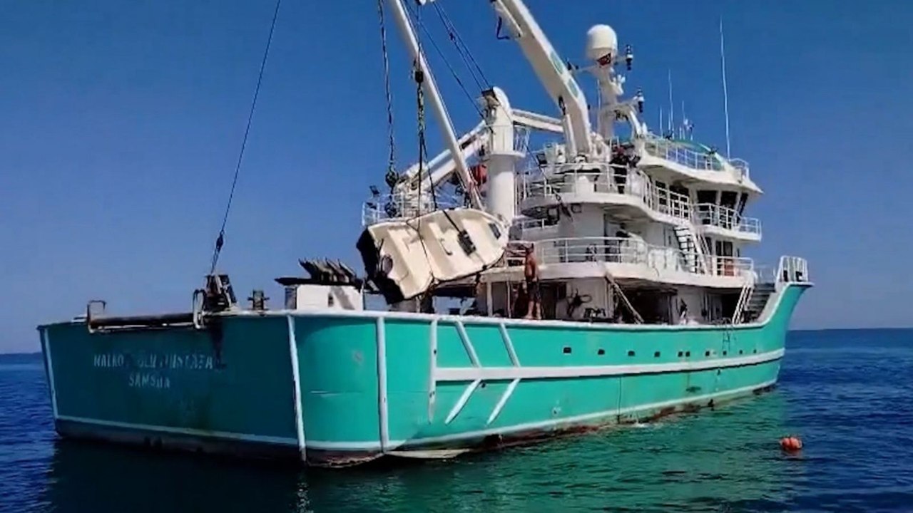 2 kişinin öldüğü tekne kazasında yeni gelişme: Batan tekne bulundu, 1 kişi aranıyor